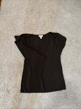 LOFT Black V-Neck Cap Sleeve Blouse